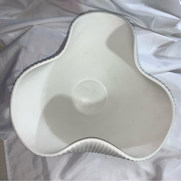 rare! JONATHAN ADLER matte white glazed ribbed PINCH POT BOWL extra large - Picture 5 of 12